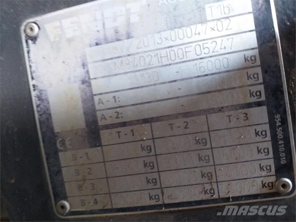 Fendt 824 الجرارات