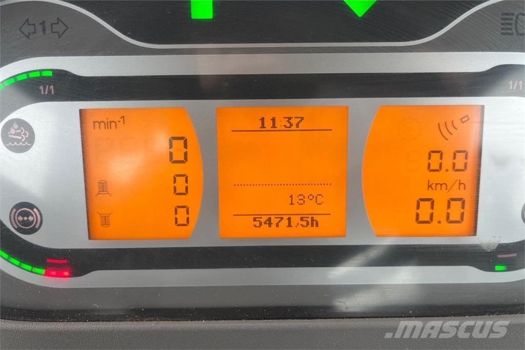 Fendt 828 الجرارات