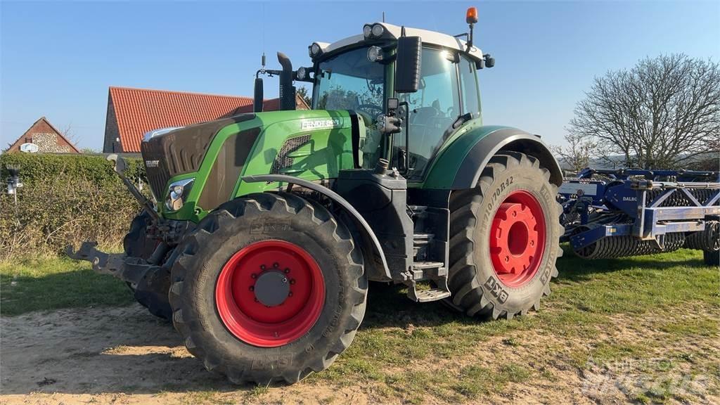 Fendt 828 S4 الجرارات