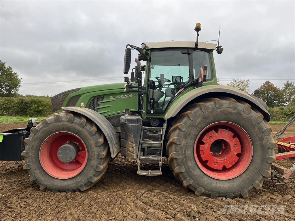 Fendt 939 الجرارات