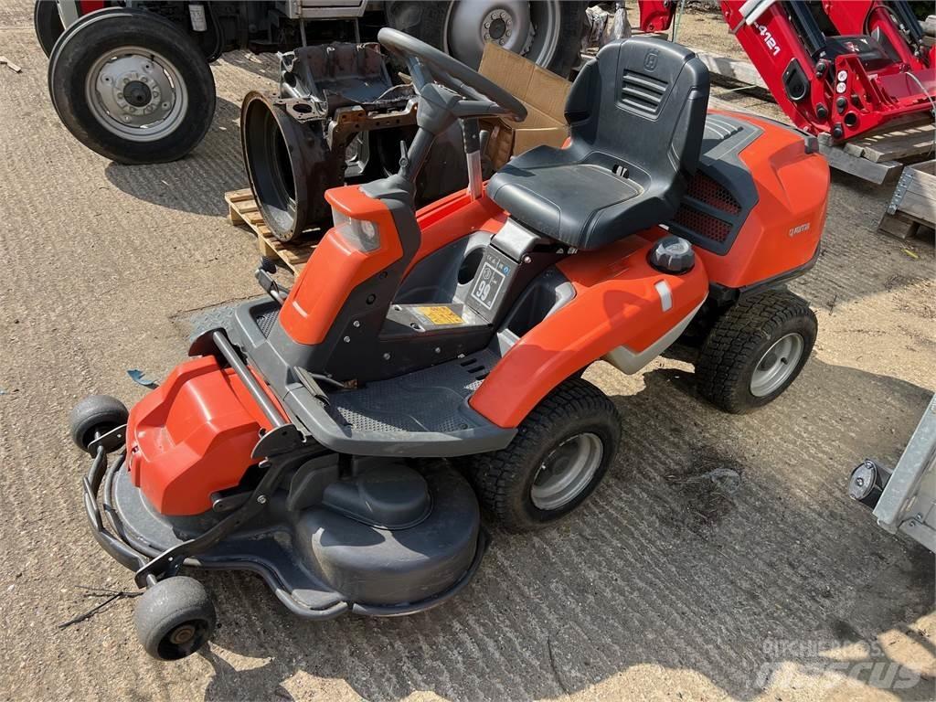 Husqvarna R216 ماكينات زراعية أخرى