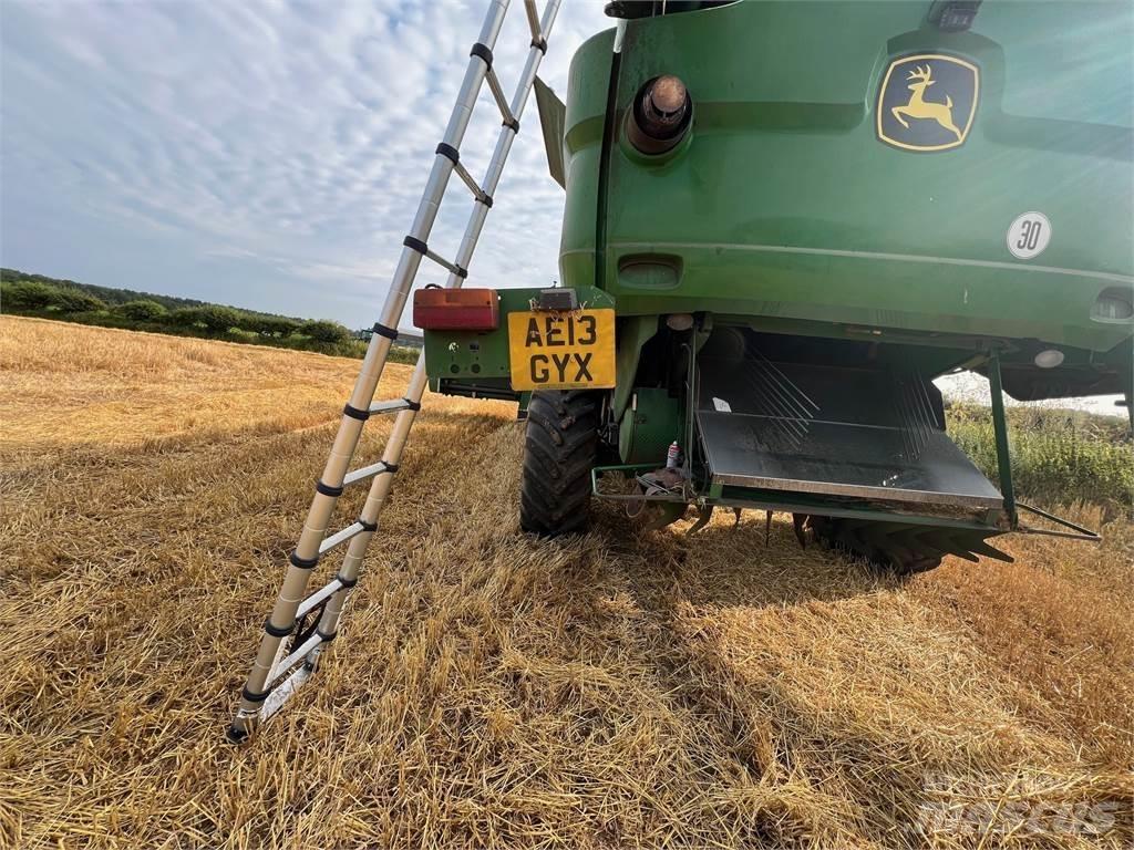John Deere S685I حصادات