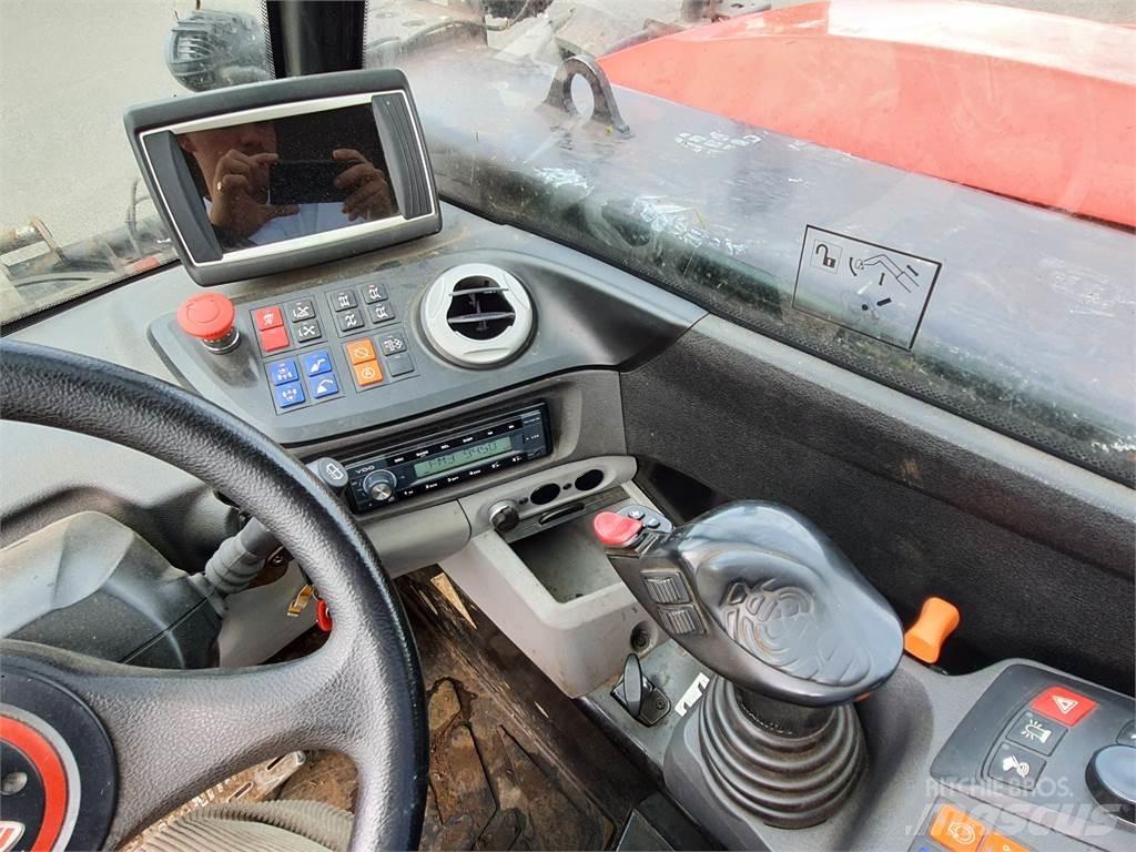 Manitou MLT635 معدات مناولة لأغراض الزراعة