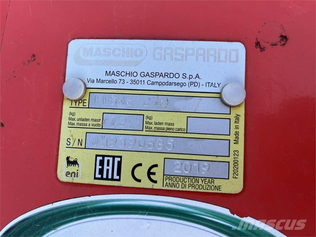 Maschio TIGRE 210 جزازات