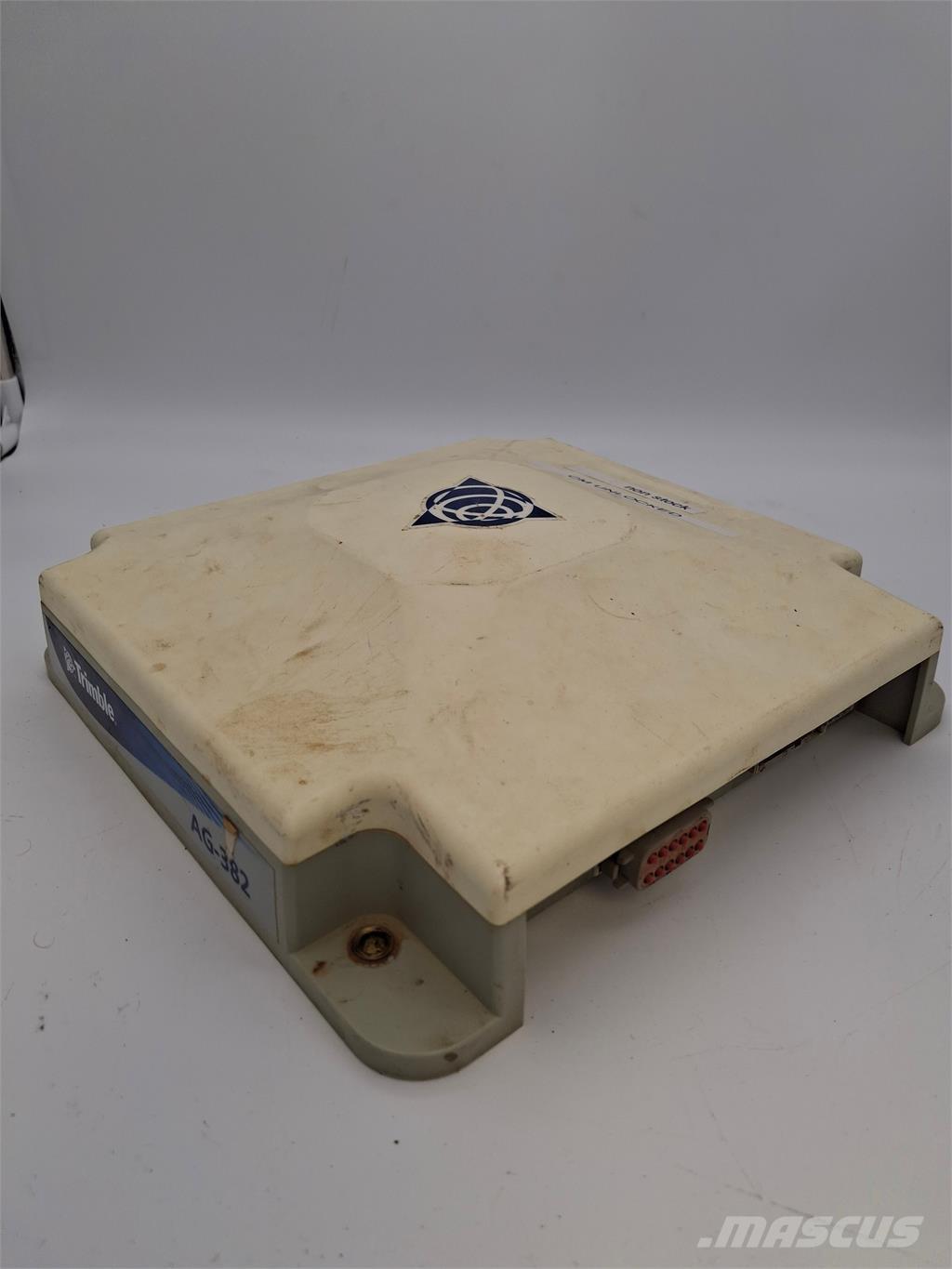 Trimble 382 CM النظام العالمي لتحديد المواقع GPS