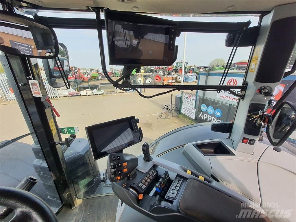 Valtra S394 الجرارات