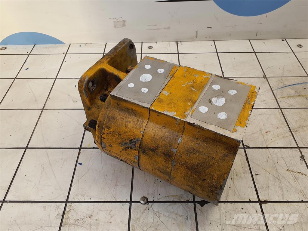  Dual gear pump أجزاء ومعدات رافعات