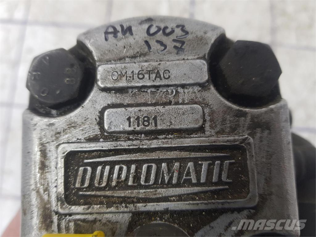  Duplomatic gear pump أجزاء ومعدات رافعات