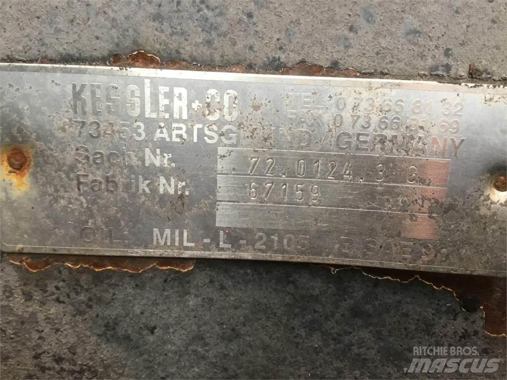 Faun ATF 60-4 axle 3 محور العجلة