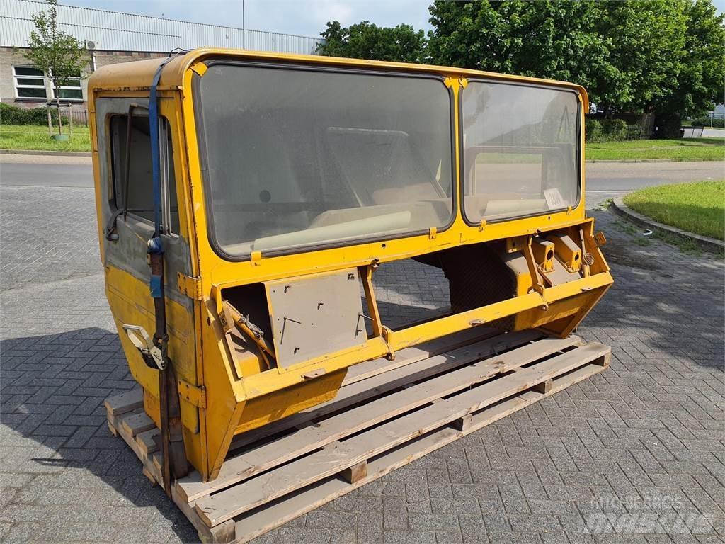 Faun KF lower cabin كابينة والداخلية