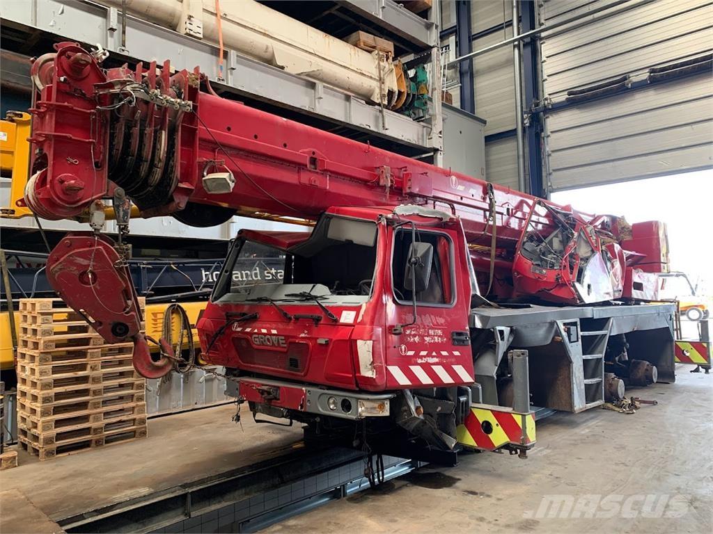 Grove GMK 3055 رافعات صالحة لكل أنواع الطرق