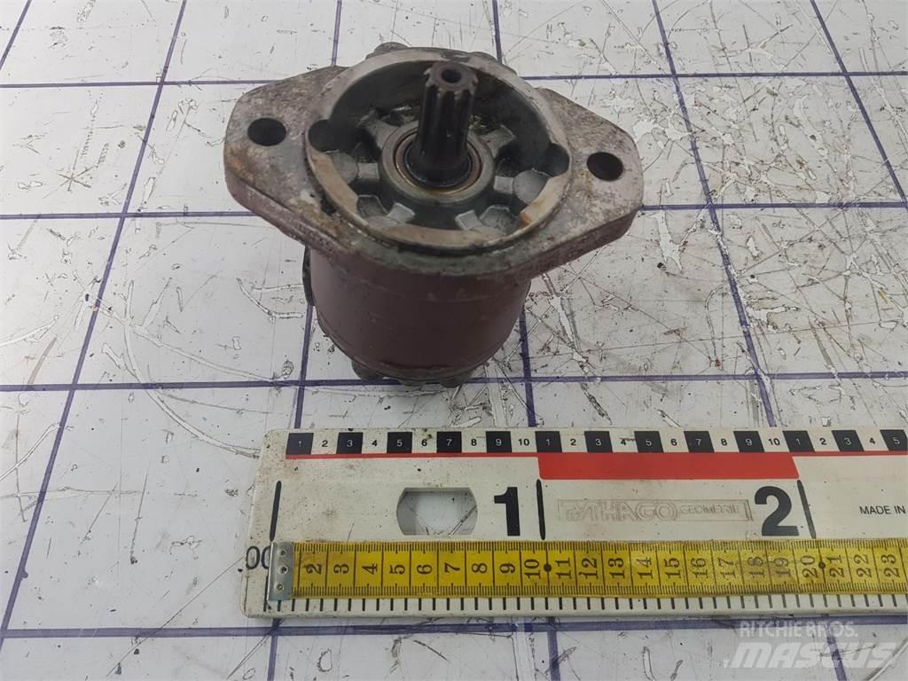 Grove steering pump أجزاء ومعدات رافعات