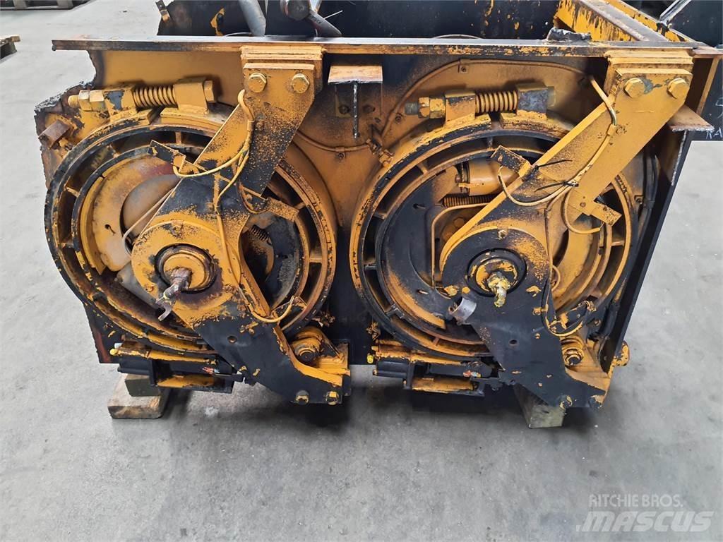 Kato NK 500 winch أجزاء ومعدات رافعات