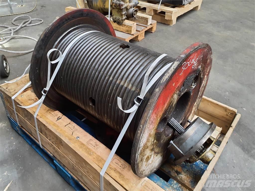 Krupp KMK 4070 winch أجزاء ومعدات رافعات