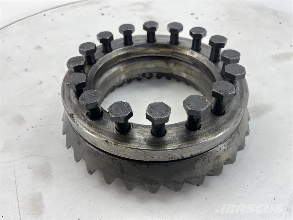 Krupp KMK diff box أجزاء ومعدات رافعات