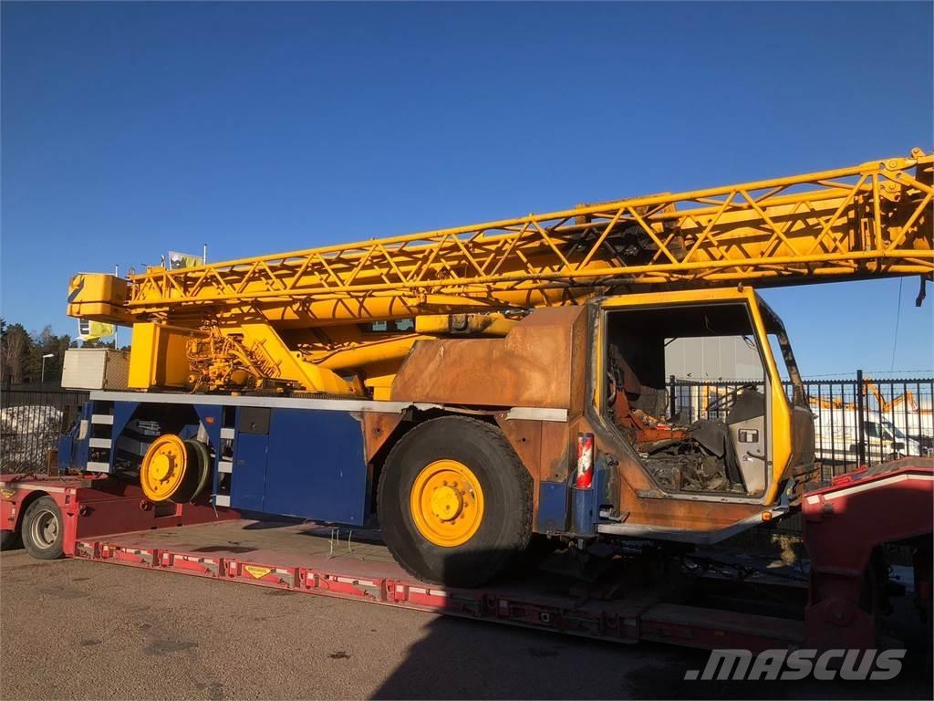Liebherr LTM 1030-2 رافعات صالحة لكل أنواع الطرق