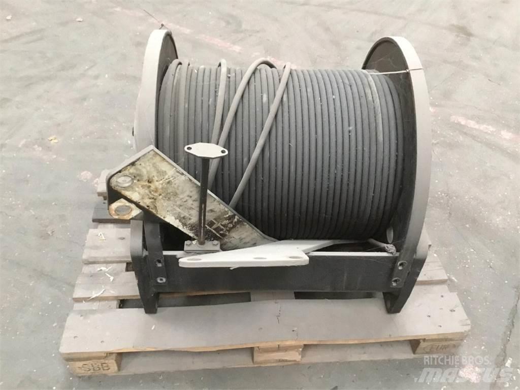 PPM 400 ATT winch أجزاء ومعدات رافعات