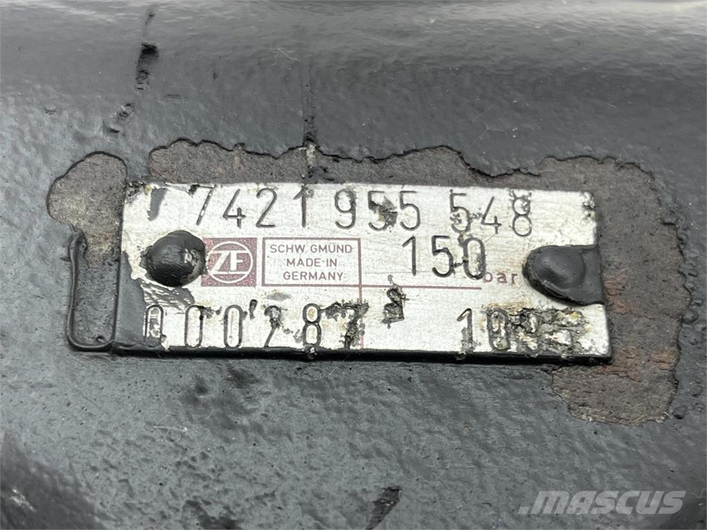  Steering box أجزاء ومعدات رافعات