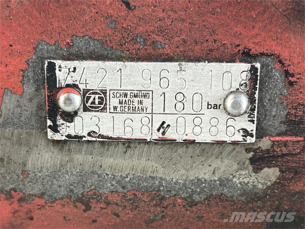  Steering box 180bar أجزاء ومعدات رافعات