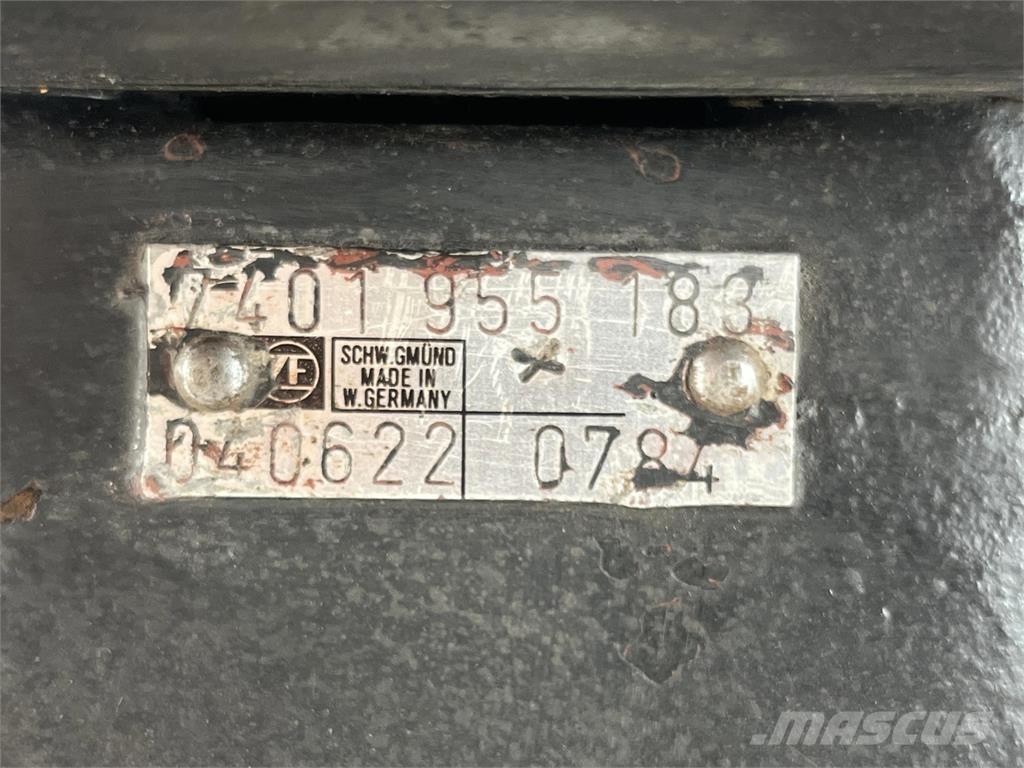 ZF Steering Box أجزاء ومعدات رافعات
