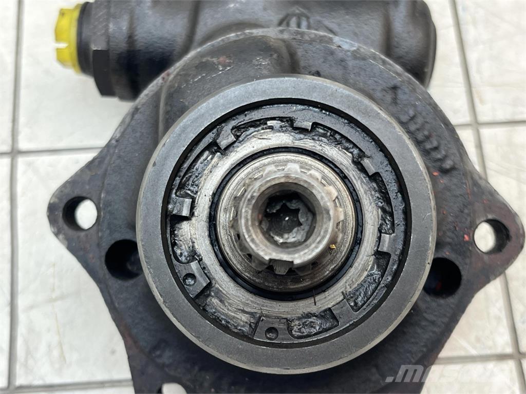 ZF steering pump أجزاء ومعدات رافعات