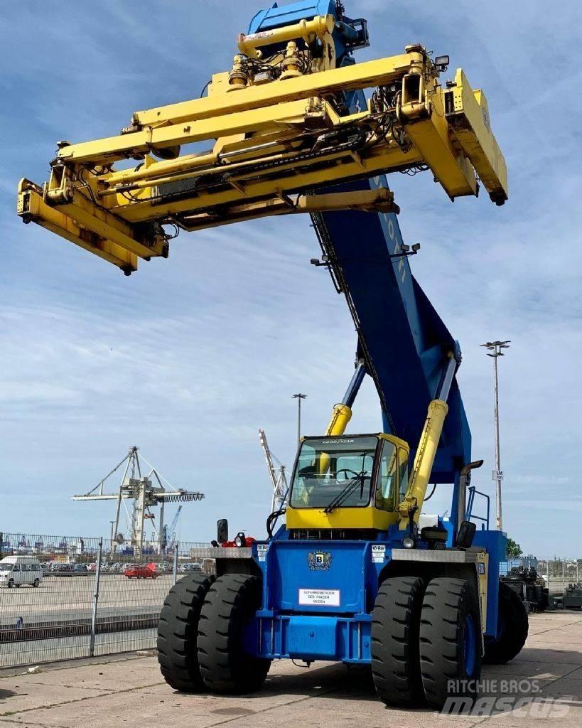 Belotti Triton 45.23 رافعات حاويات