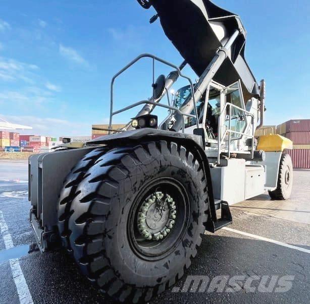 Hyster RS46-41XD/67S رافعات حاويات