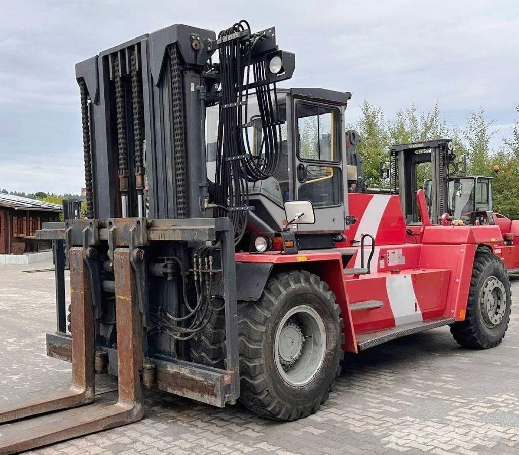 Kalmar DCD250-12LB شاحنات الديزل