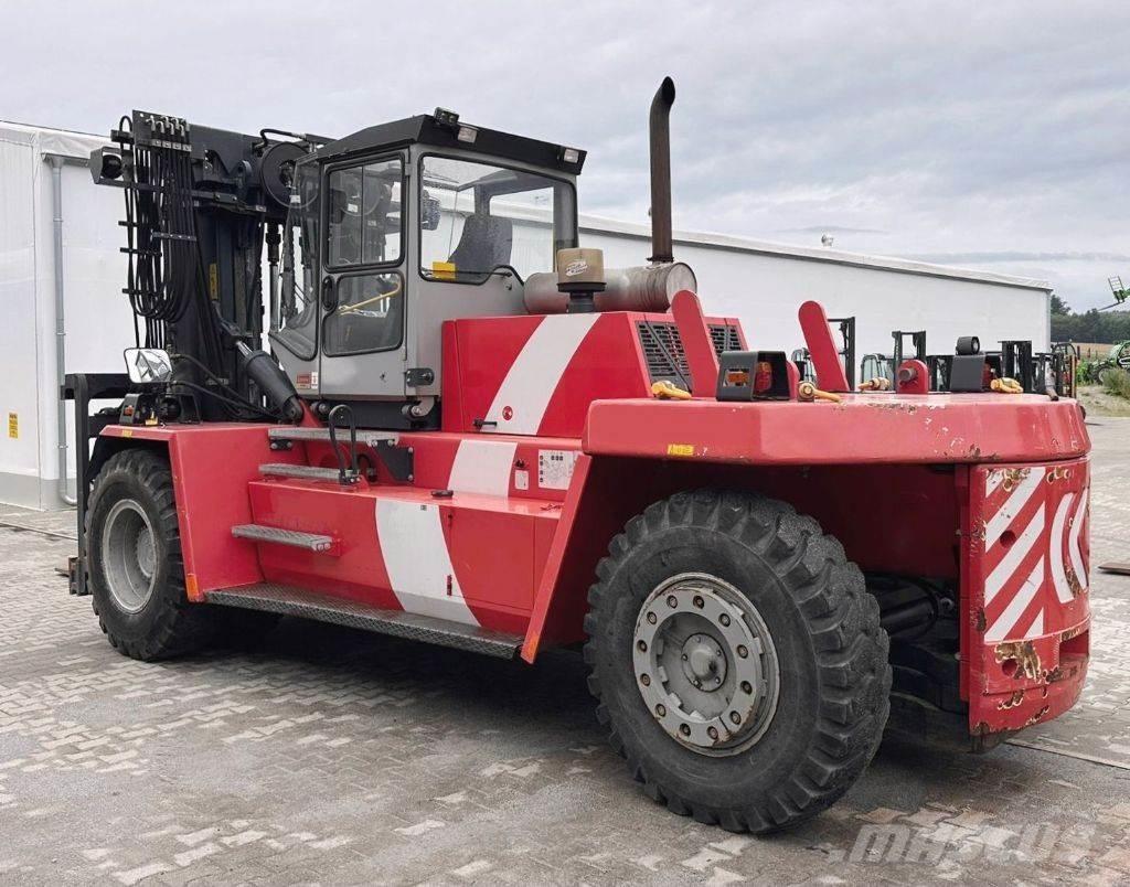 Kalmar DCD250-12LB شاحنات الديزل