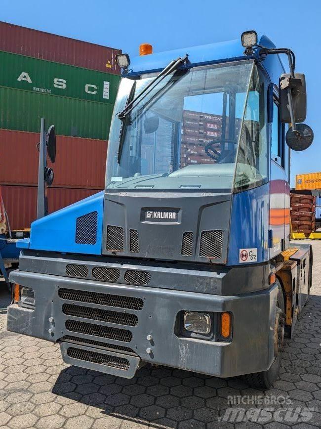 Kalmar T2 جرارات صالات المطارات