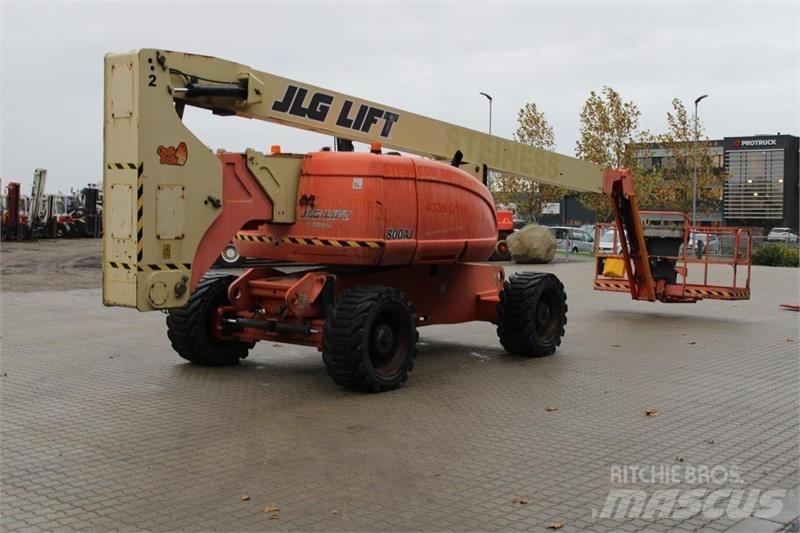 JLG 800AJ رافعات سلة مفصلية