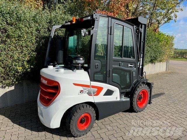 Bobcat D35C-9 شاحنات الديزل