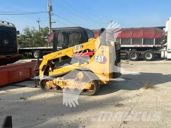 CAT 259D لوادر انزلاقية التوجيه
