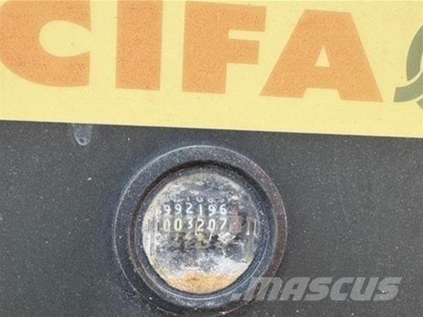 DAF / CIFA SL8 8m3 شاحنات خرسانة