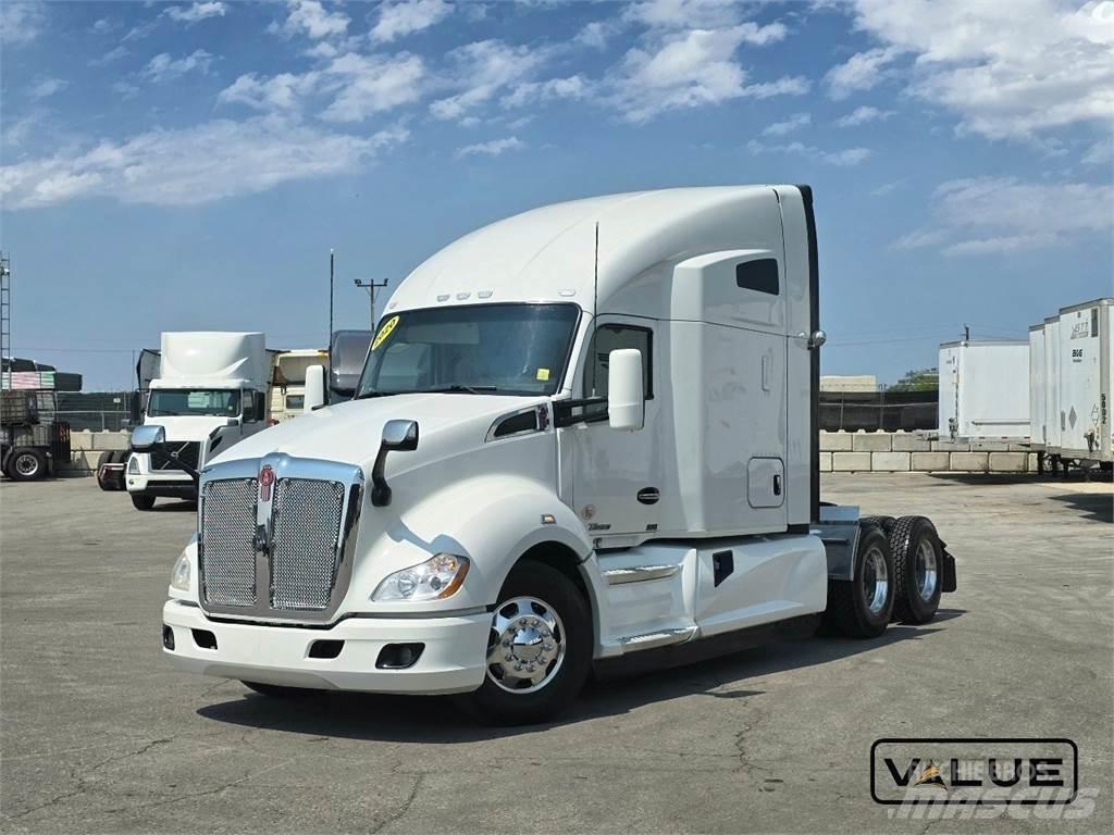 Kenworth T680 وحدات الجر