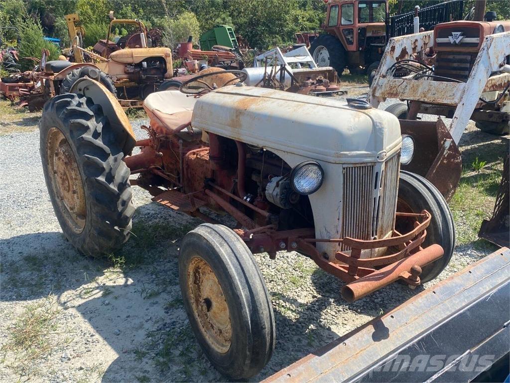 Ford 8N أخرى