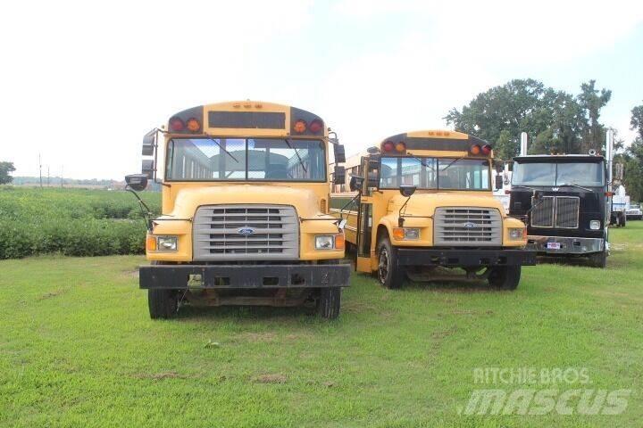 Ford B-800 أخرى