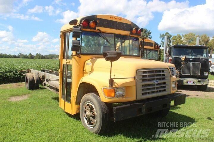 Ford B-800 أخرى