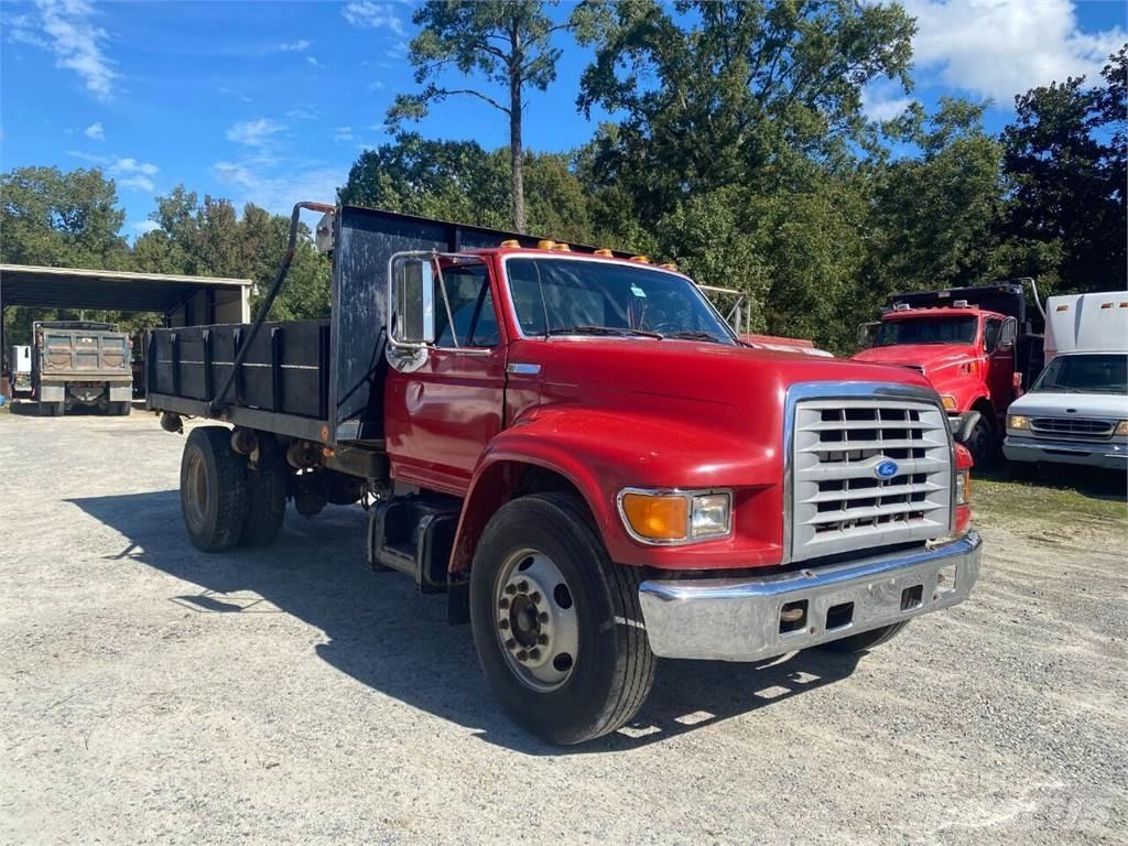 Ford F-700 أخرى
