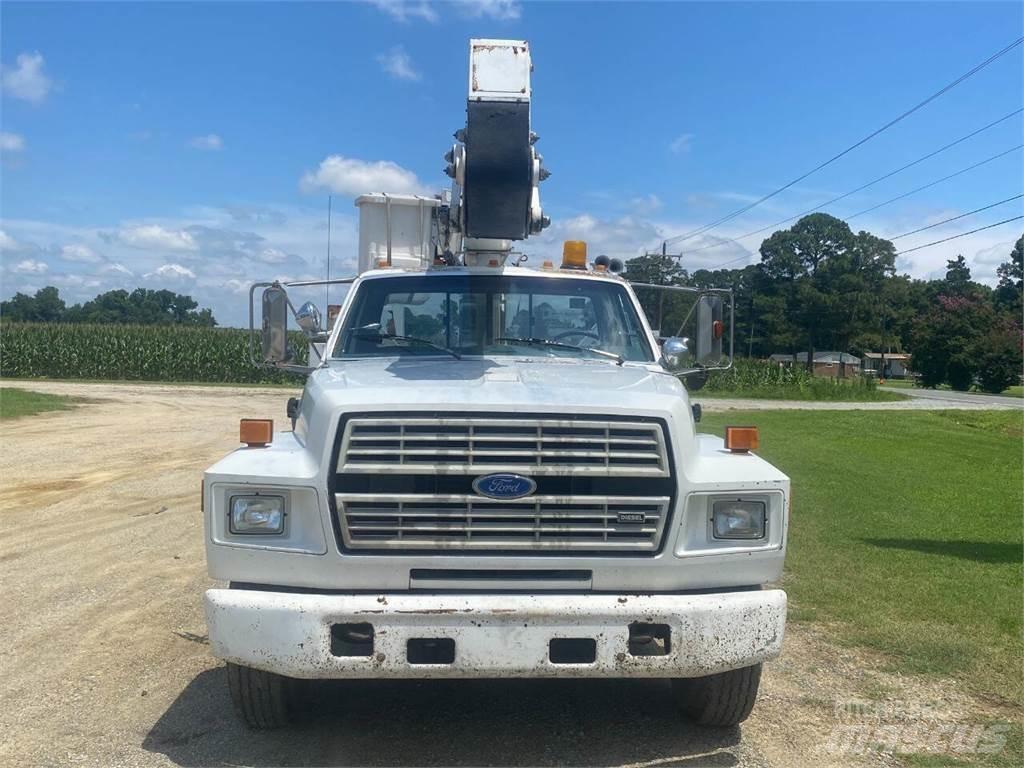 Ford F-800 أخرى