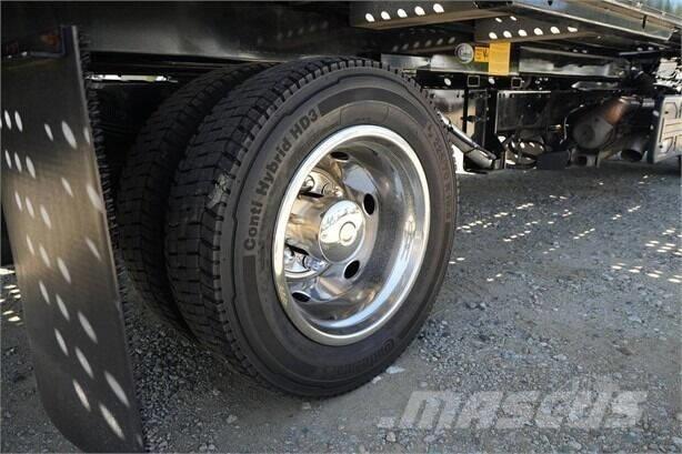 Isuzu NRR أخرى