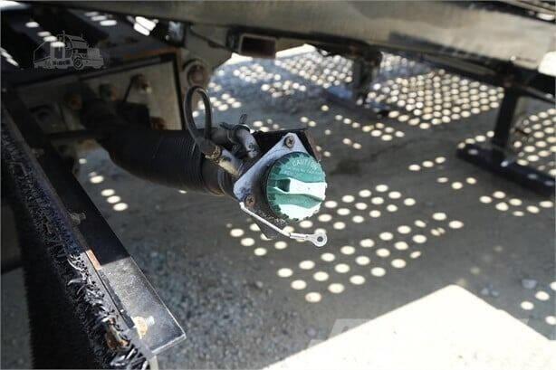 Isuzu NRR أخرى