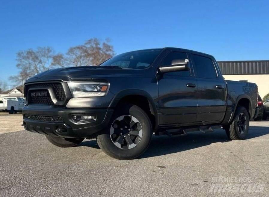 RAM 1500 أخرى