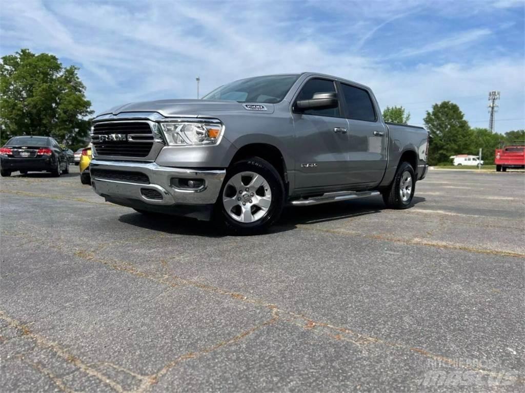 RAM 1500 أخرى