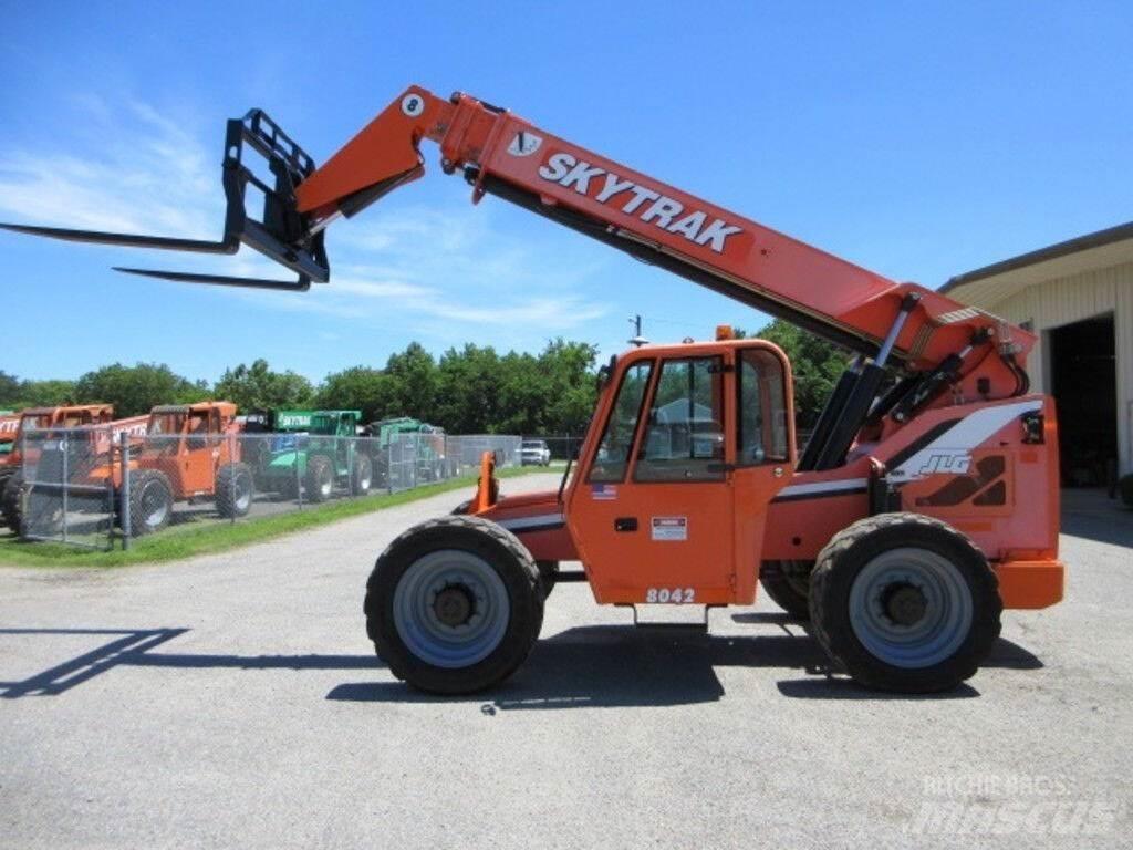 SkyTrak 8042 أخرى