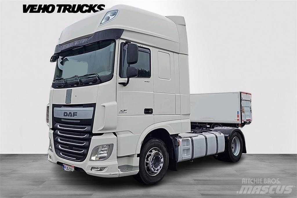 DAF XF 440 وحدات الجر