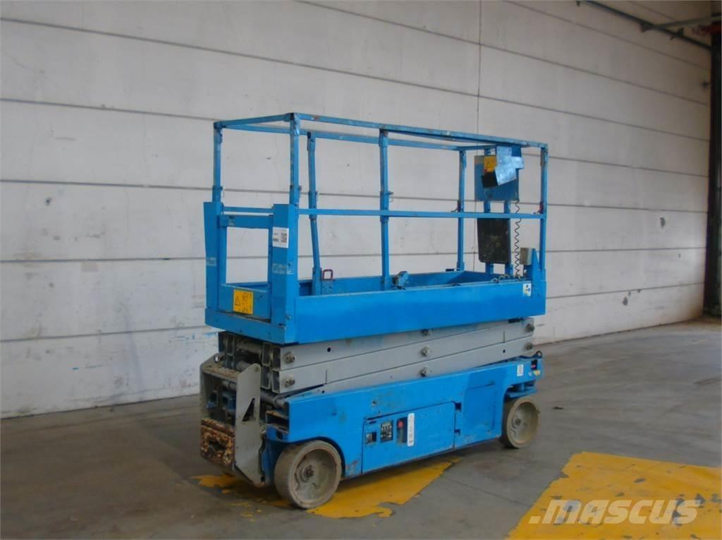 Genie GS2032 رافعات مقصية الشكل