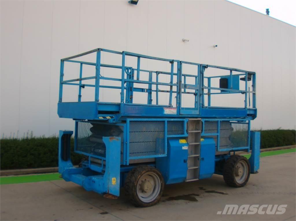 Genie GS4390RT رافعات مقصية الشكل