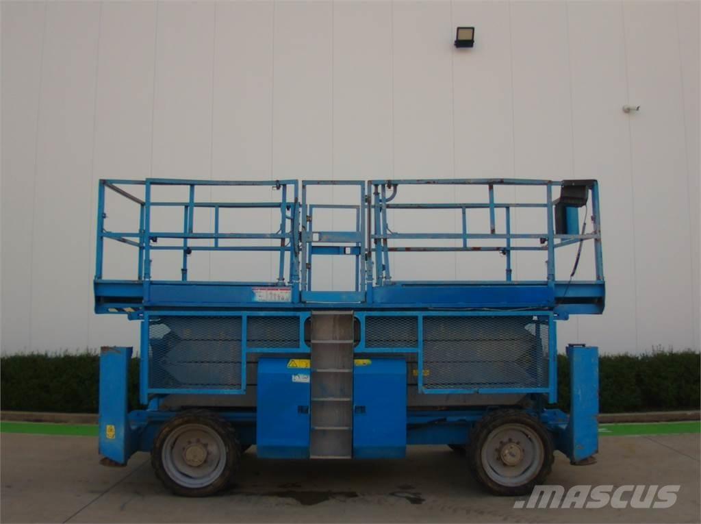 Genie GS4390RT رافعات مقصية الشكل