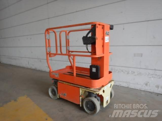 JLG 1230ES رافعات السارية الرأسية